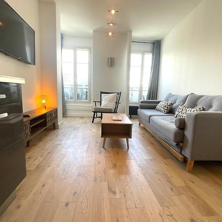 Superbe Appartement Haussmannien Suspendu パリ エクステリア 写真